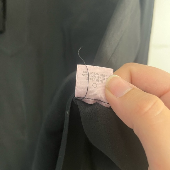 Calypso St Barth solid black 100% silk sheer blouse w/ mini pleats in size small - Picture 4 of 6